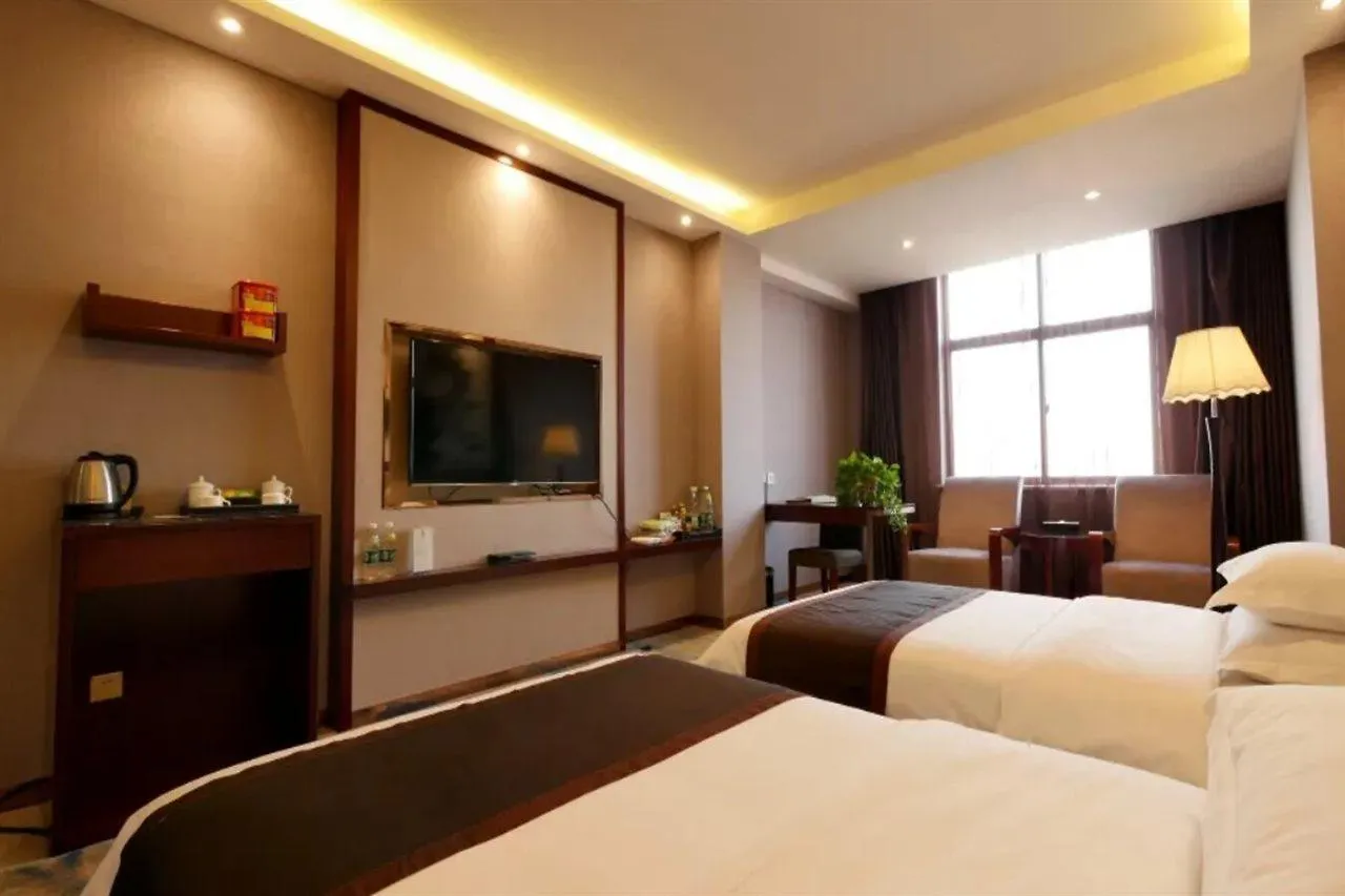Zhong Yuan Fu Gang Hotel Xuchang 4*,  China